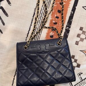 Tory Burch  Elegant Navy Quilted Chain Bag